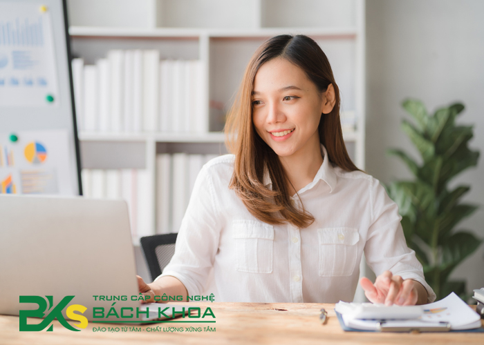 Học trung cấp online có thể học mọi lúc mọi nơi Học trung cấp online có thể học mọi lúc mọi nơi