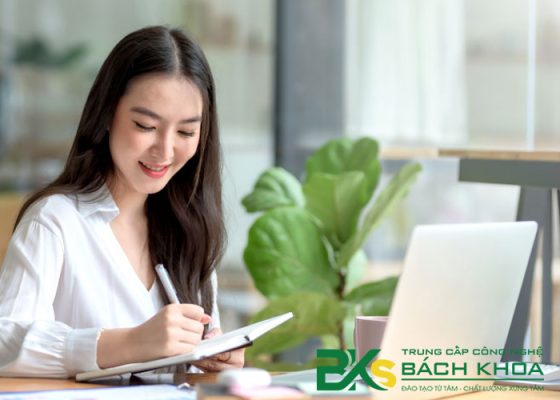 Học trung cấp online là gì
