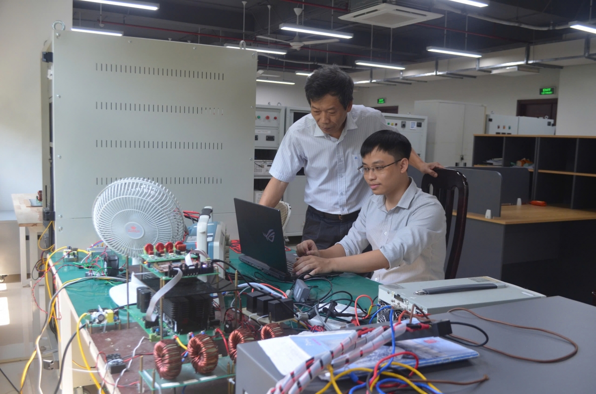 Điện Tử Công Suất & Biến Tần