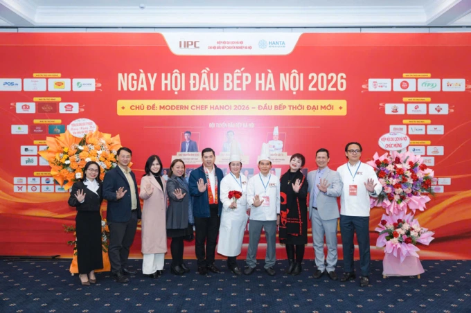 Trung Cấp Kỹ Thuật Chế Biến Món Ăn 18 Học viên làm việc tại nhà hàng sau tốt nghiệp