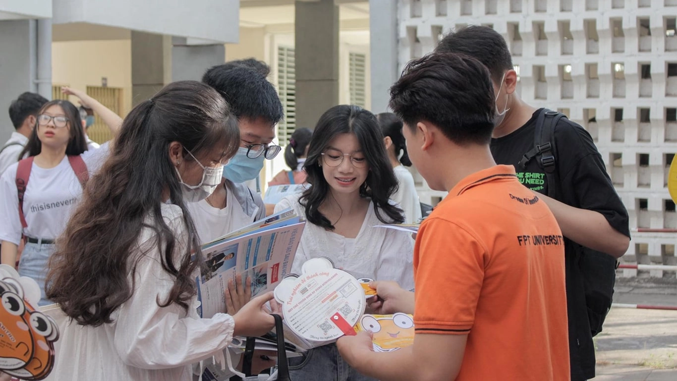 Trung Cấp Tiếng Hàn 28 Đa dạng đối tượng học viên xét tuyển trung cấp tiếng Hàn tại BKS