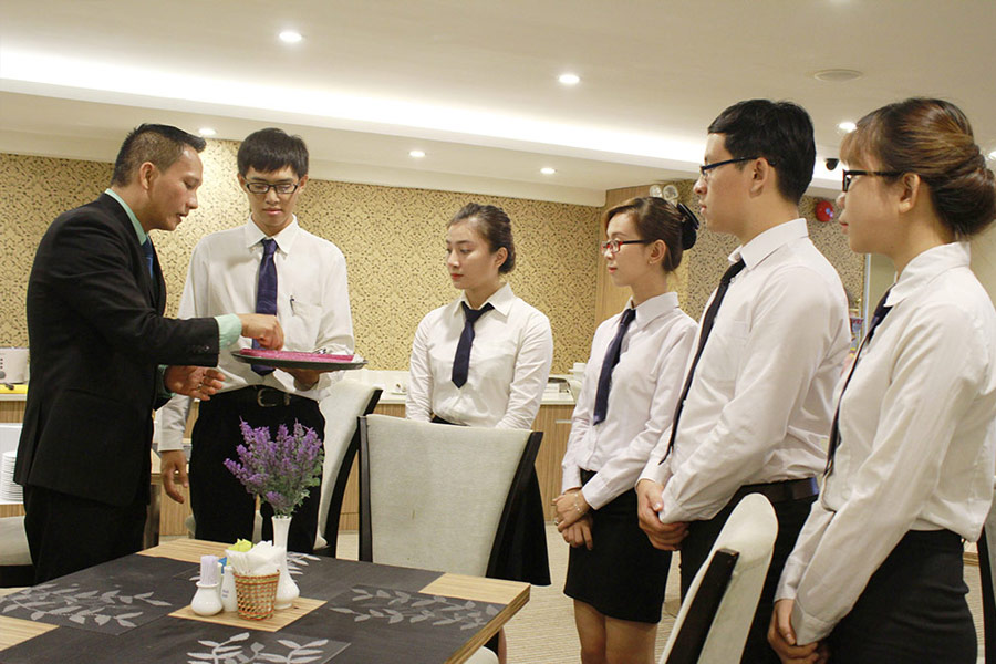Trung Cấp Nghiệp Vụ Nhà Hàng 23 Quy định đào tạo ngành nhà hàng
