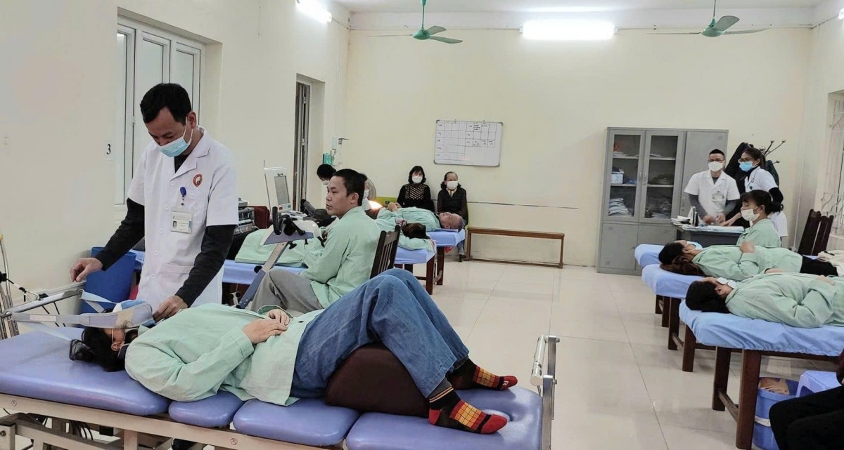 Chăm sóc sức khỏe người cao tuổi Y học Cổ truyền